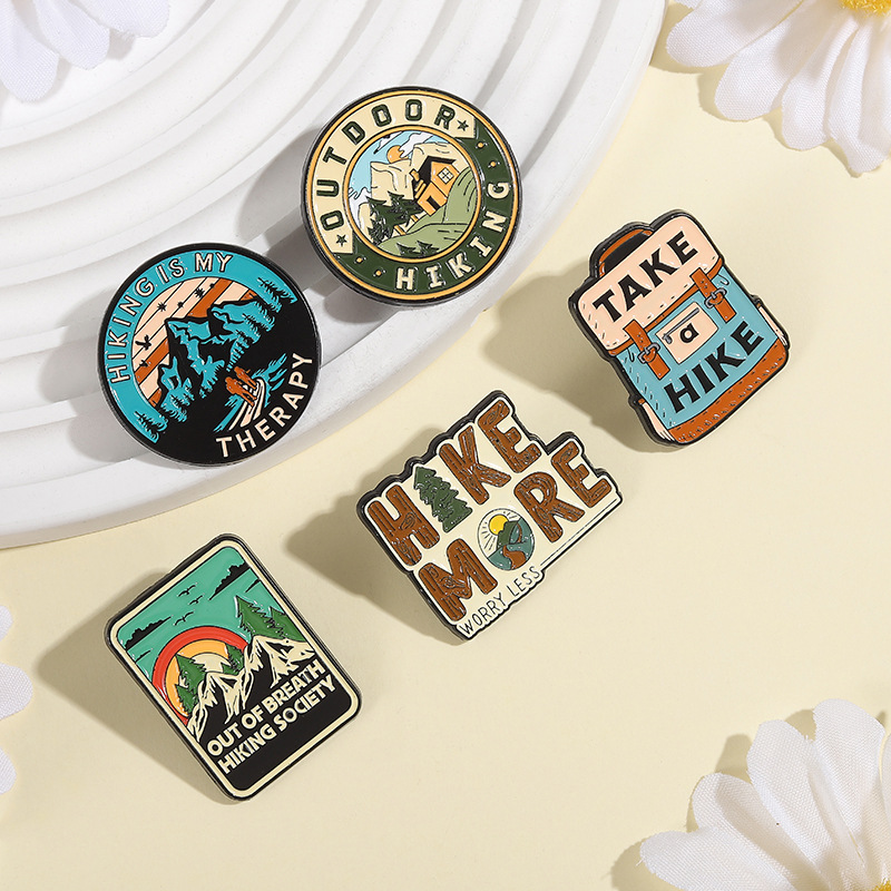 Outdoor adventure style badges - Outdoor Adventure Outfit recensie en prijs
